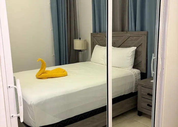 Villa Modern 2br Private In Montego Bay