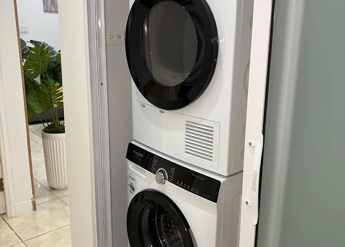 Modern 2br Private In *